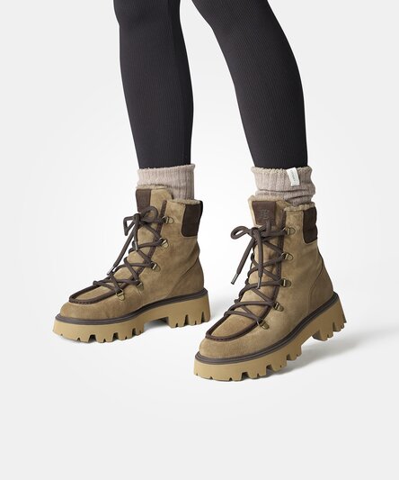 Boots with buckles in black Paul Green